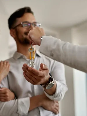 Servicios inmobiliarios en Alicante - Soluciones integrales para tus inversiones